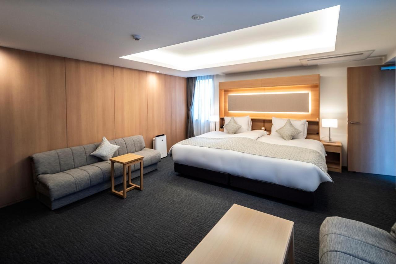 Kyoto Shijo Takakura Hotel Grandereverie Luaran gambar